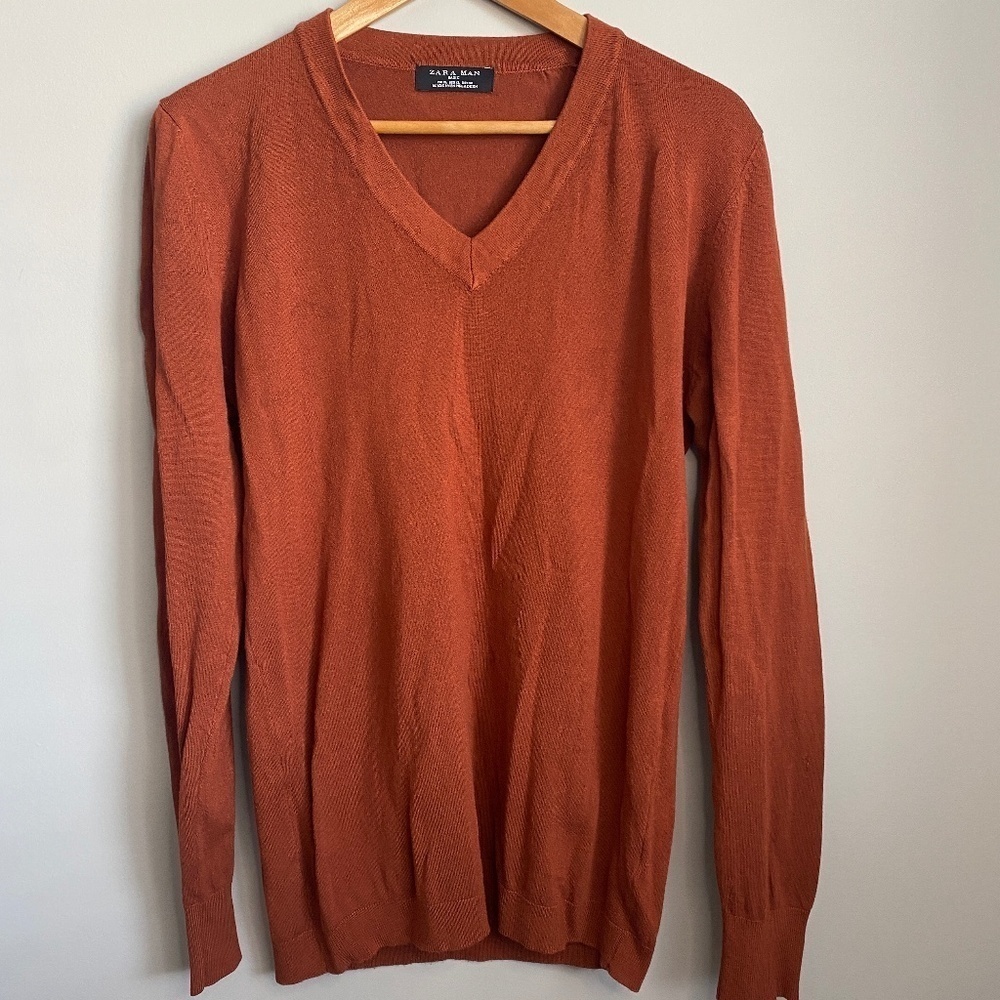 Zara Man‎ Rusty Orange Men's Light V-Neck Sweater Size X-Large